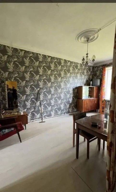 photo_5284991244264215019_x