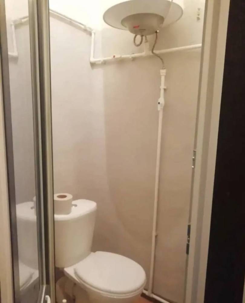 photo_5284991244264215030_y